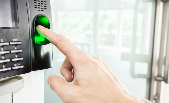 Hướng dẫn cách sử dụng máy chấm công vân tay hiệu quả