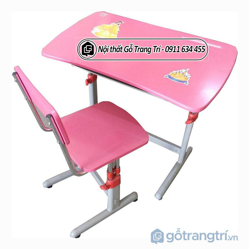 Cách chọn bàn học màu hồng cho bé phù hợp với căn phòng